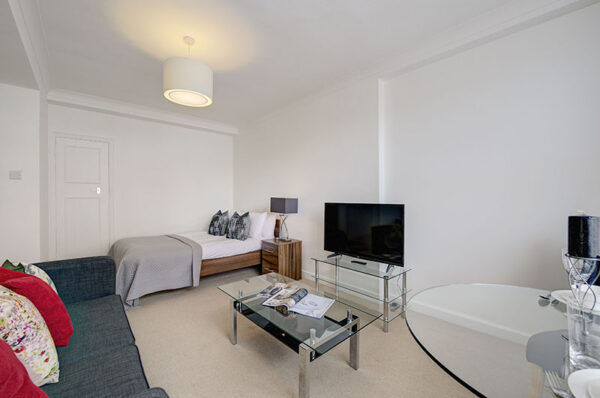 Studio Flat Mayfair