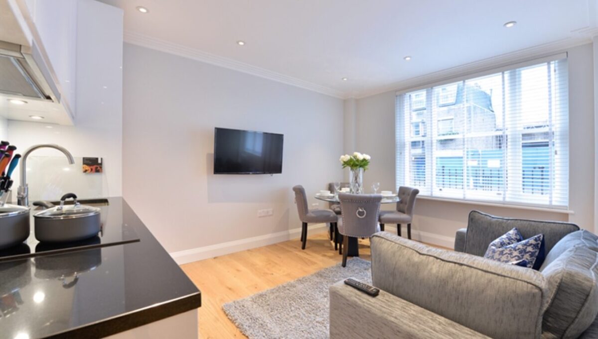 One Bedroom Flat Mayfair