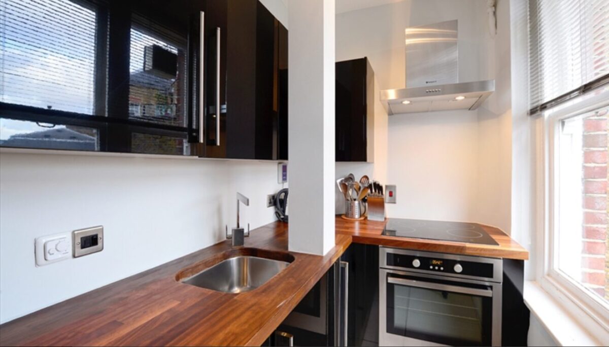 Two Bedroom Flat Mayfair