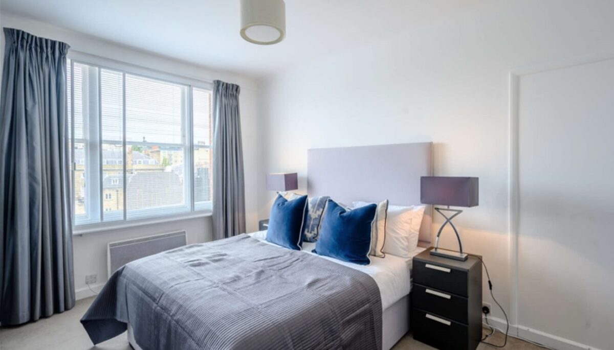 Two Bedroom Flat Mayfair