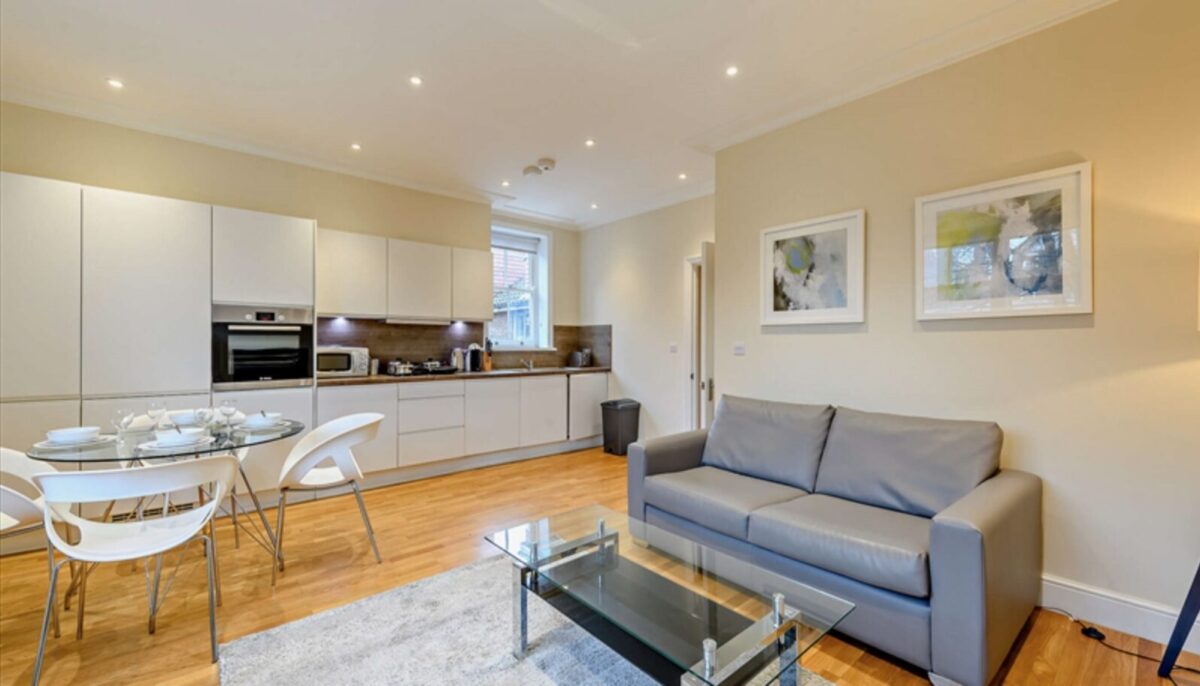 Two Bedroom Flat Hammersmith