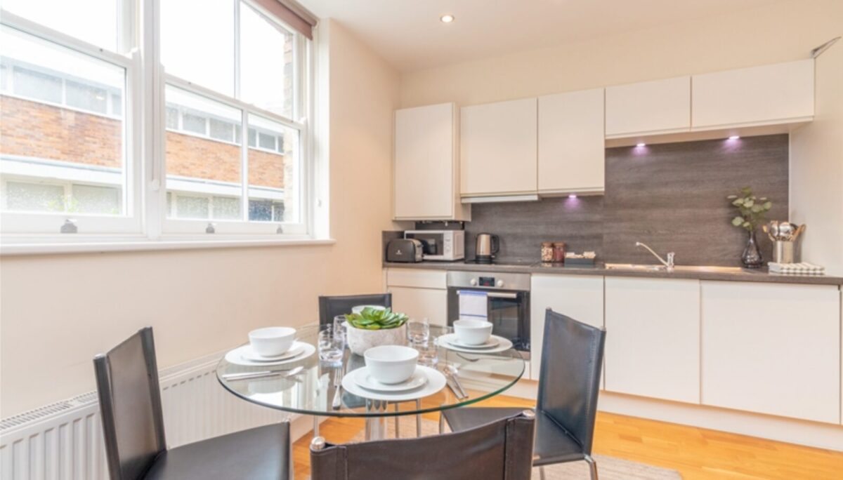 Two Bedroom Flat Hammersmith