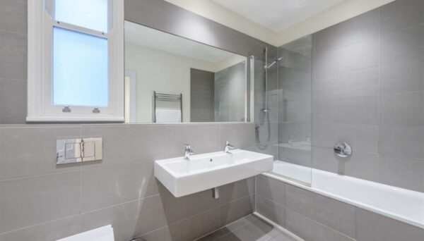 Two Bedroom Flat Hammersmith