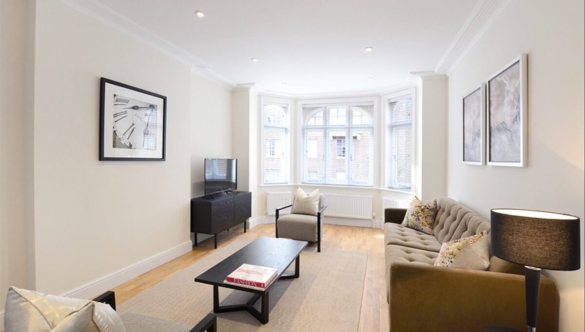 Three Bedrooms Flat Hammersmith