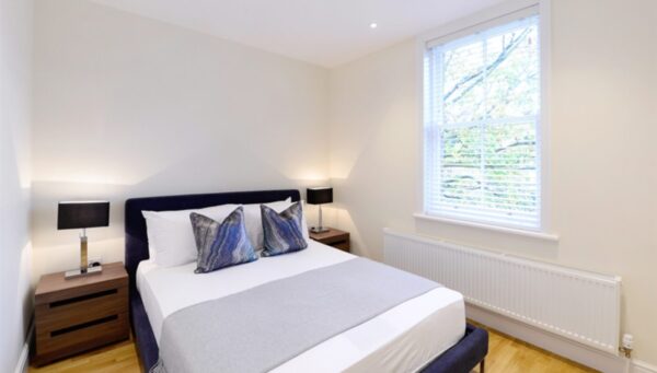 Three Bedrooms Flat Hammersmith