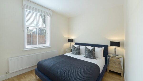 Three Bedrooms Flat Hammersmith