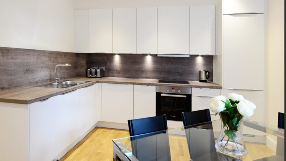 Three Bedrooms Flat Hammersmith