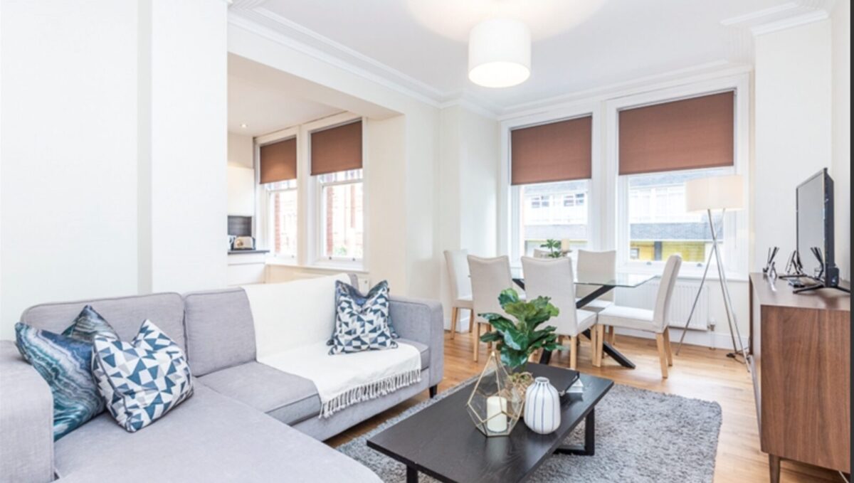 Three Bedrooms Flat Hammersmith