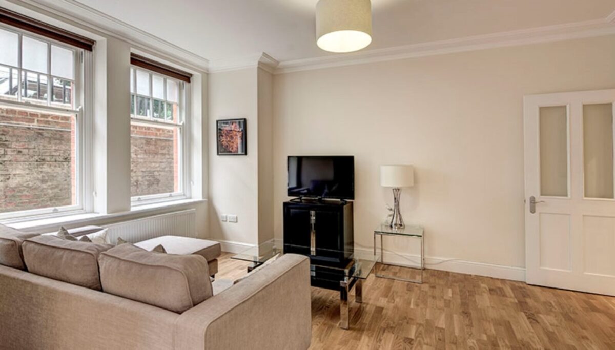 Three Bedrooms Flat Hammersmith