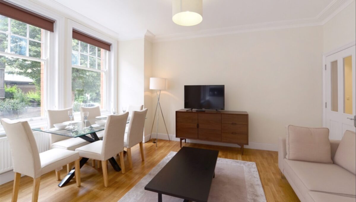 Three Bedrooms Flat Hammersmith