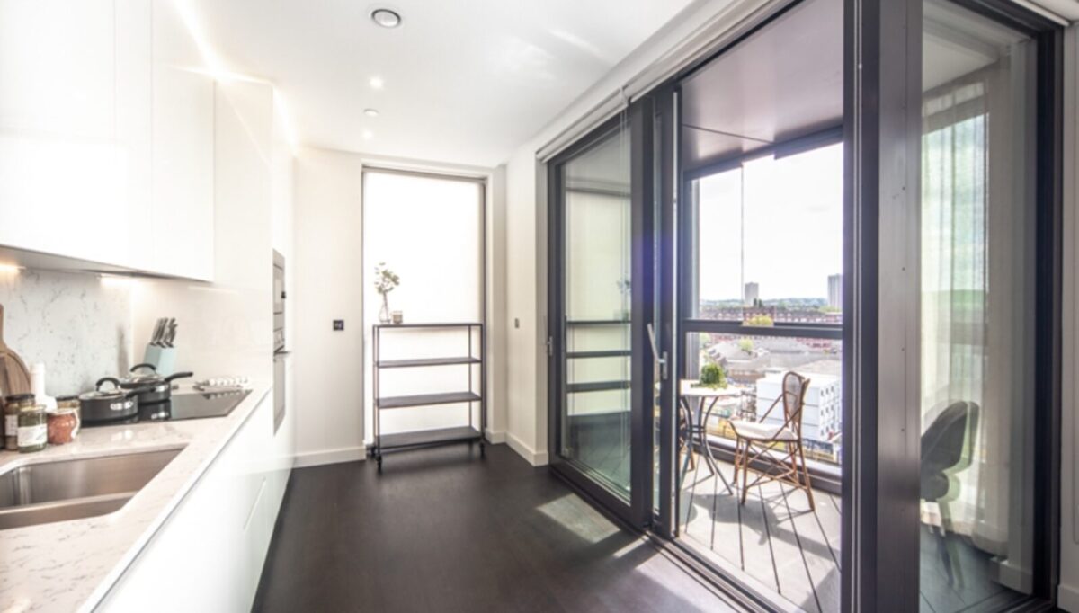 Two Bedrooms Flat Nine Elms SW11