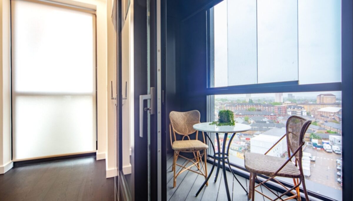 Two Bedrooms Flat Nine Elms SW11